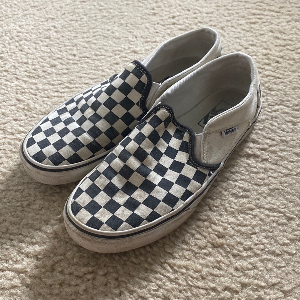 WOMENS CHECKERBOARD VANS